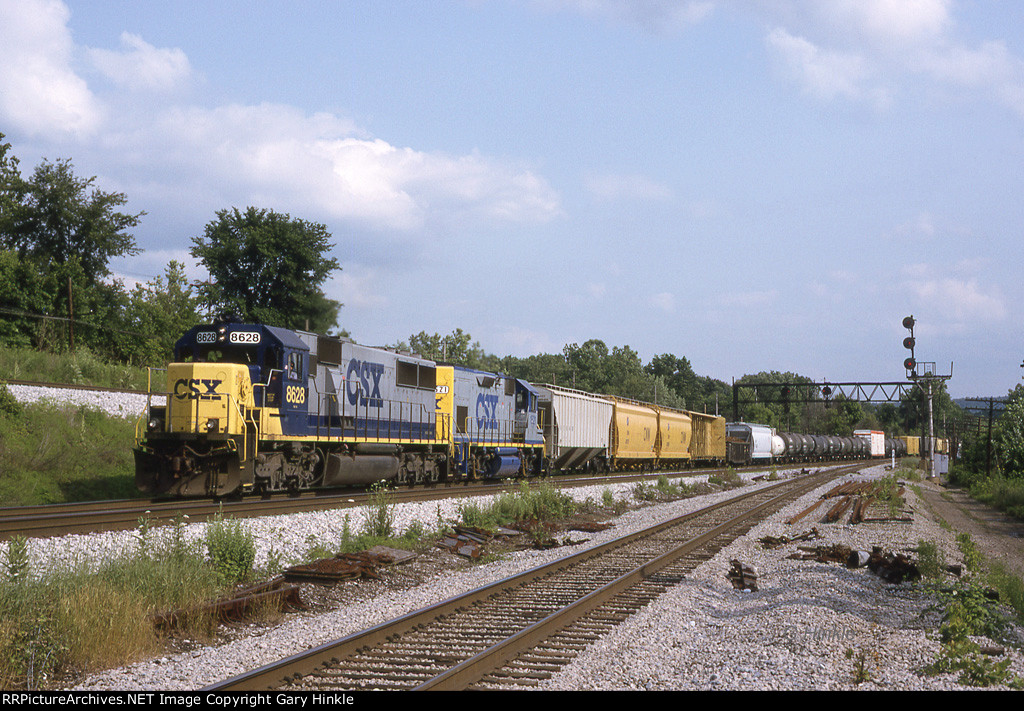 CSXT 8628